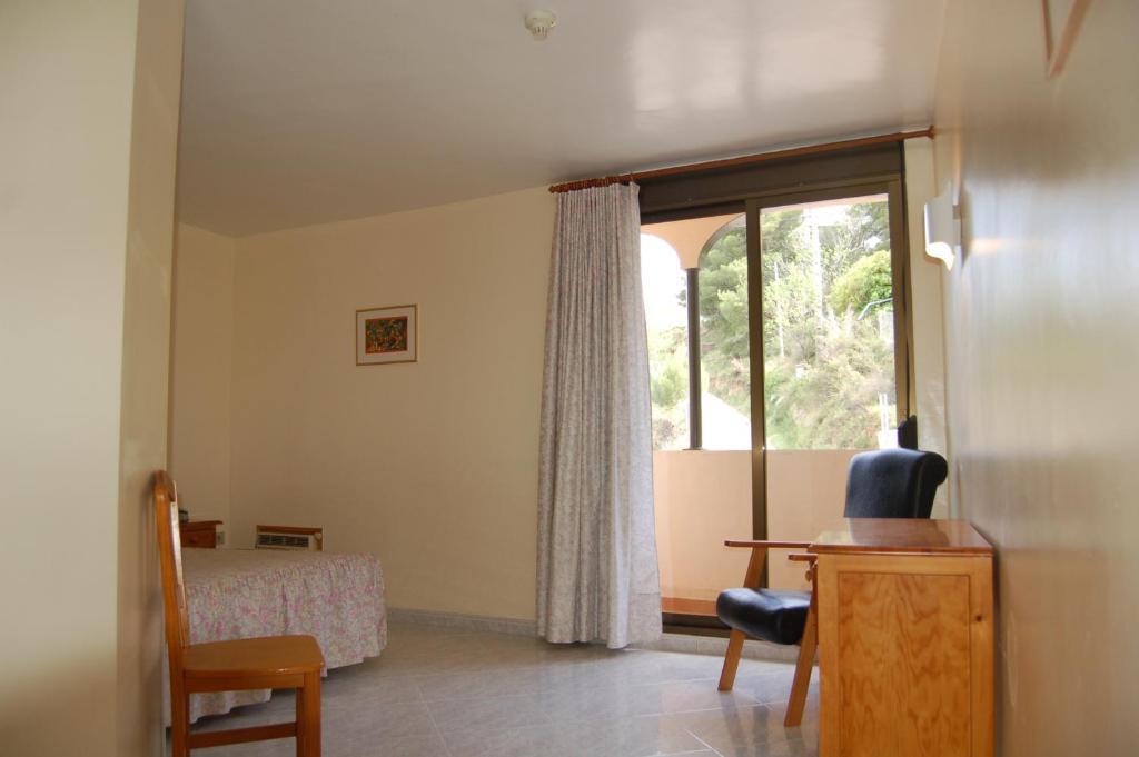 Hotel Llucena Lucena del Cid Habitación foto